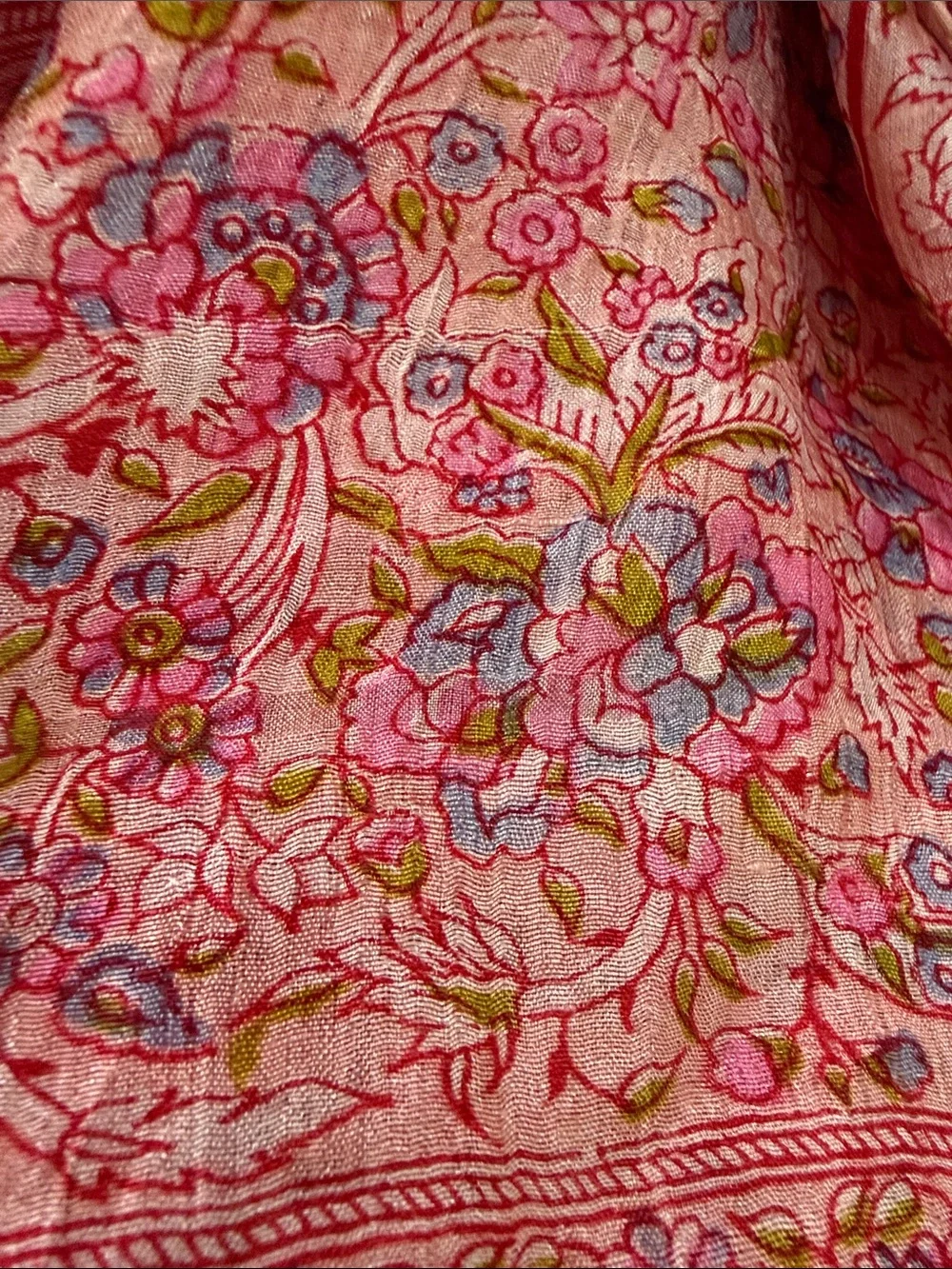 Vintage Delicate Pink Floral Silk Scarf 🧣 Hand Rolled edges 30”x34”